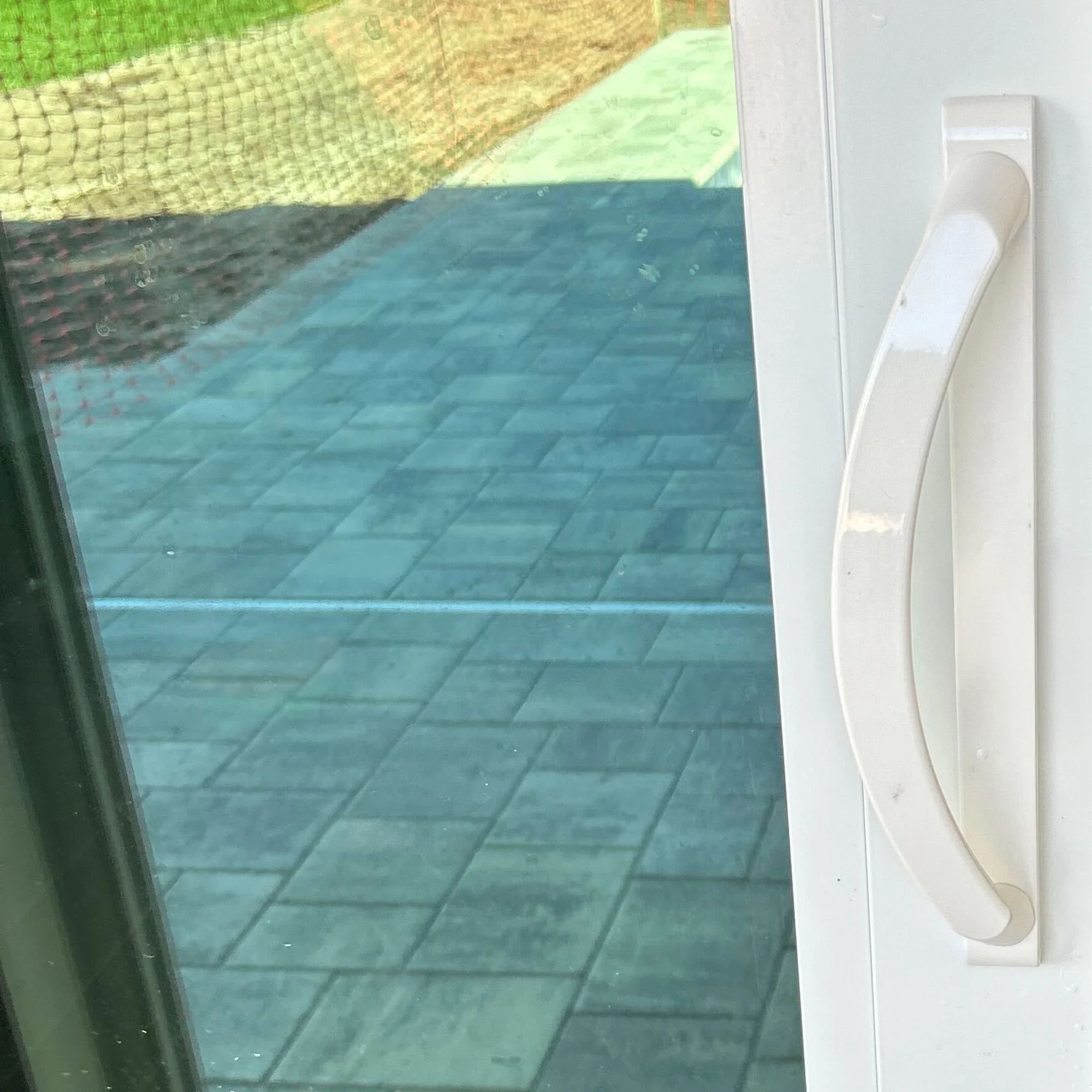 11" Sliding Patio Door Handle NON-KEYED - 3-15/16" Hole Spacing- DH-741 - Image 5